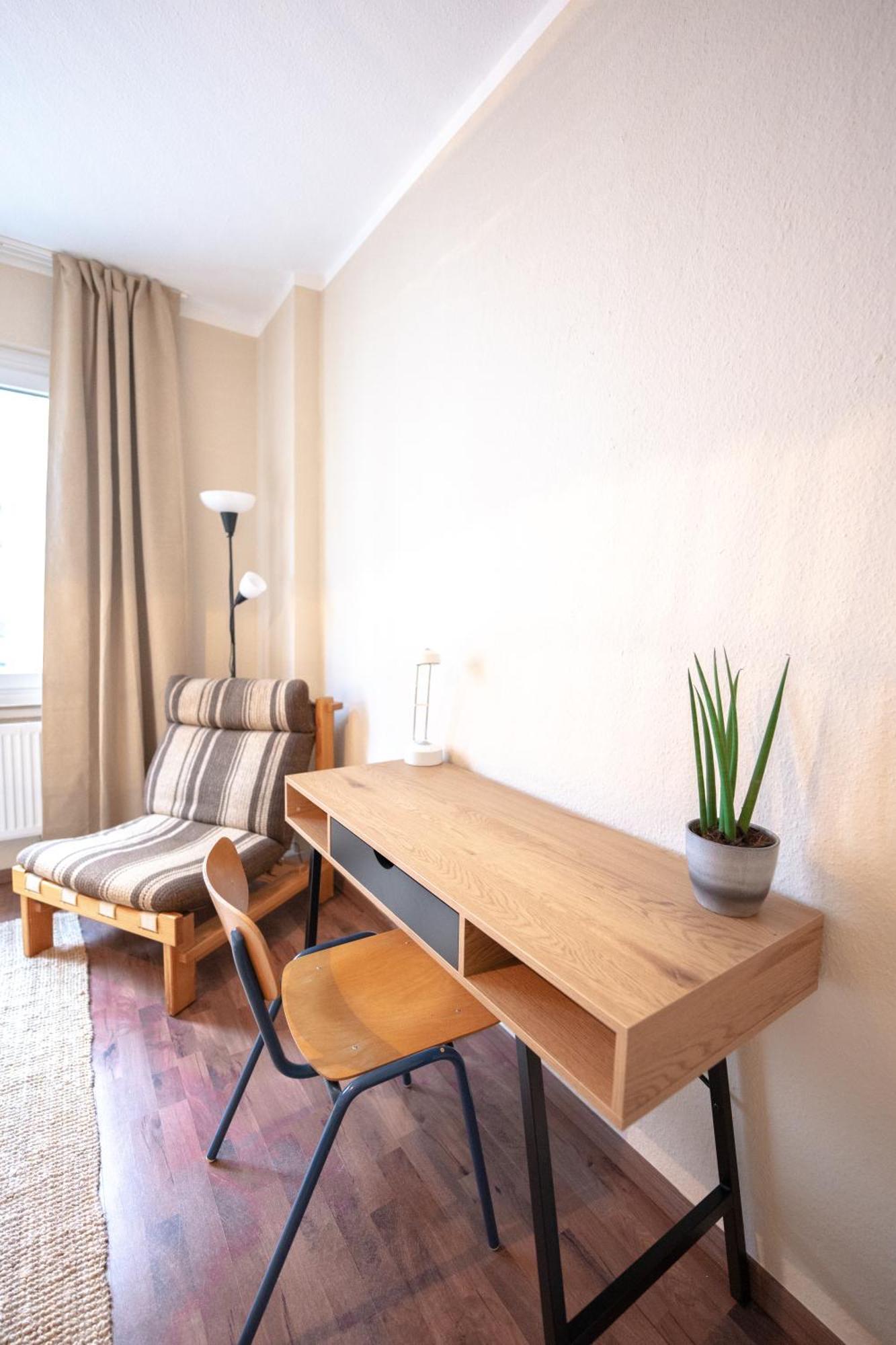 -Super Zentrales Zimmer- Direkt An Der Lutter! Bielefeld Exterior photo